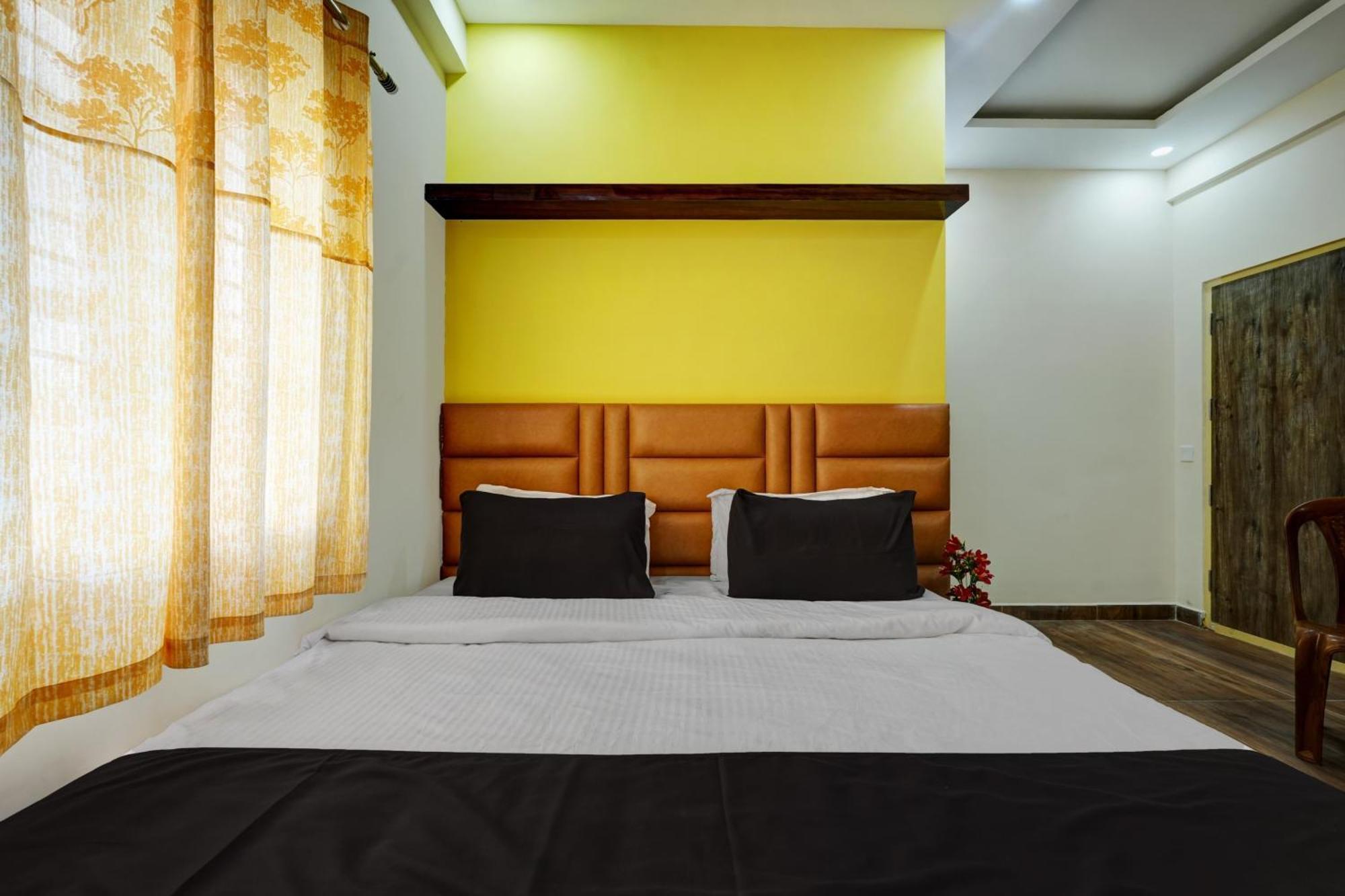 Hotel Collection O Utsav Grand Bangalore Exterior foto